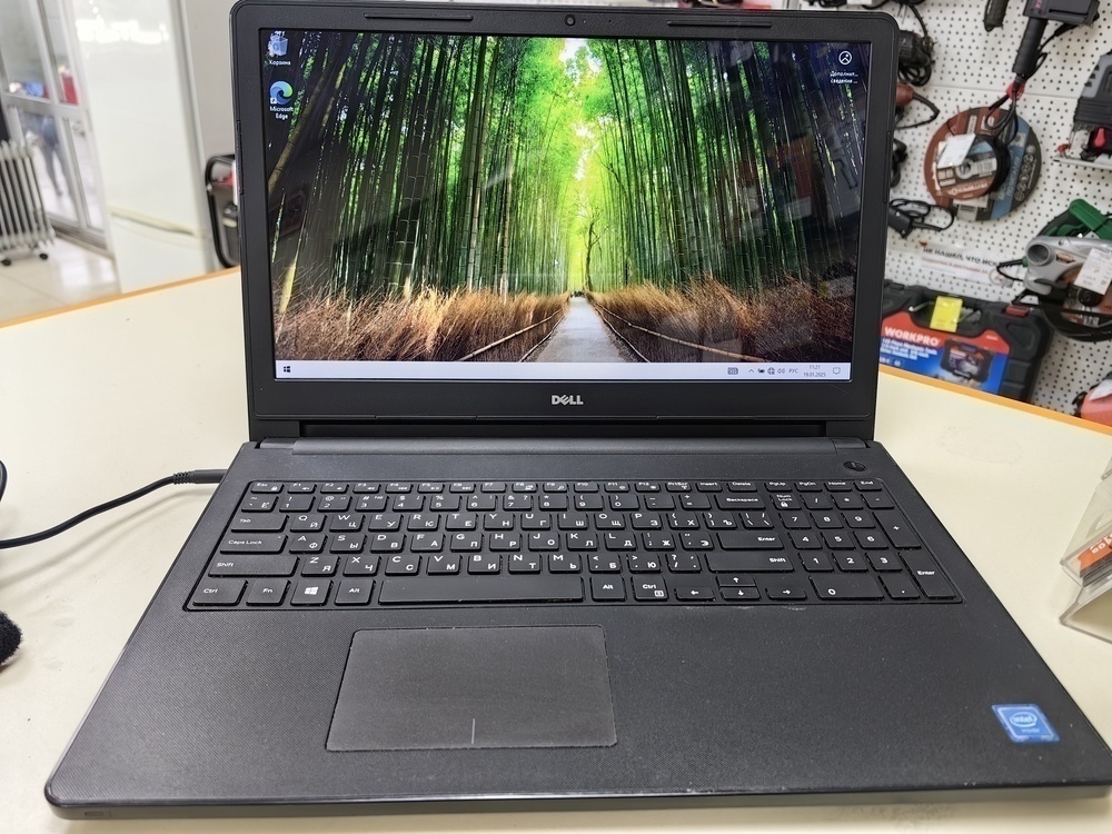 Ноутбук DELL; Celeron N3060, HD Graphics, 4 Гб, 500 Гб