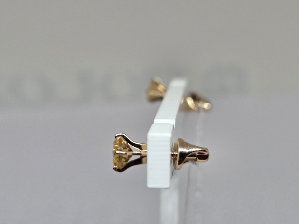 СКМ585 СЕРЬГИ С КАМНЕМ (Au 585)