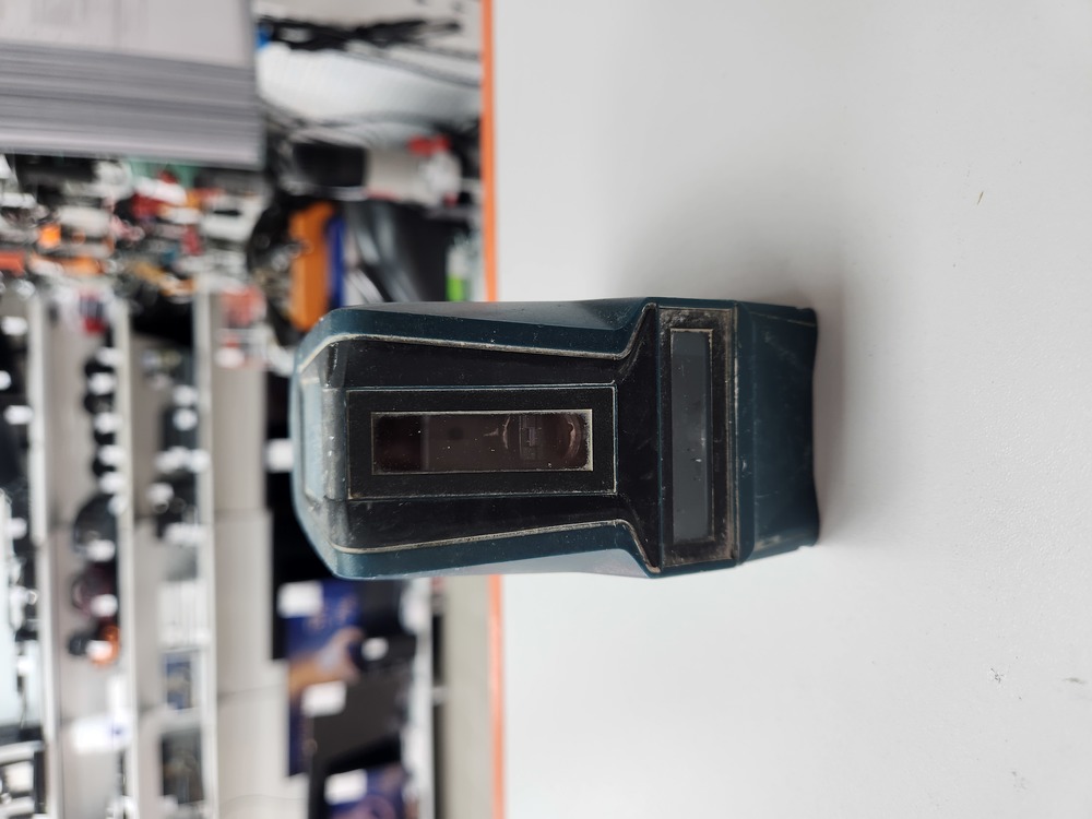 Нивелир Bosch GLL 2-10
