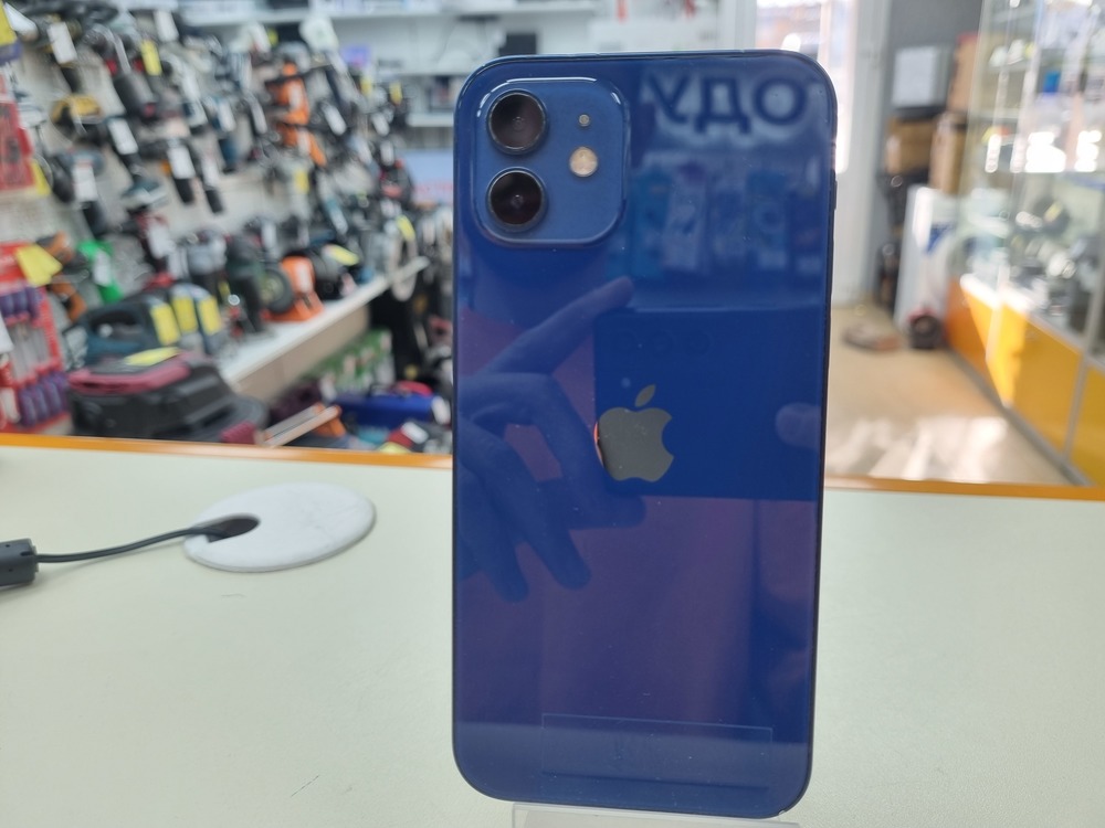 Смартфон Apple iPhone 12 64Gb