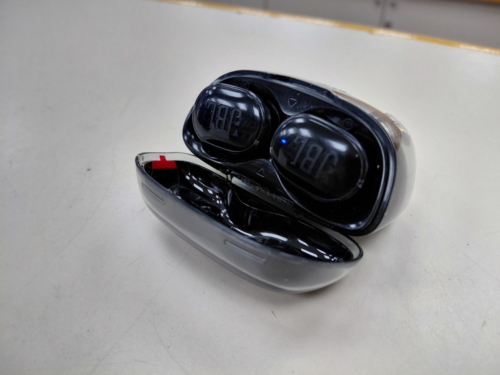 Наушники беспроводные JBL Tune Buds