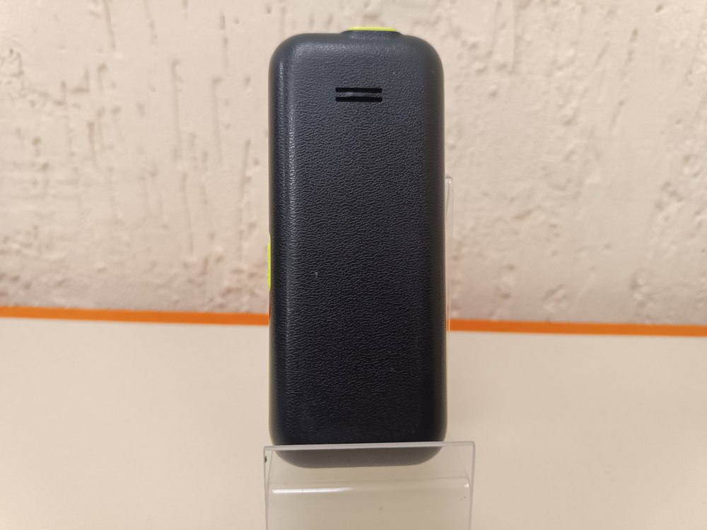 Смартфон Fontel FP100
