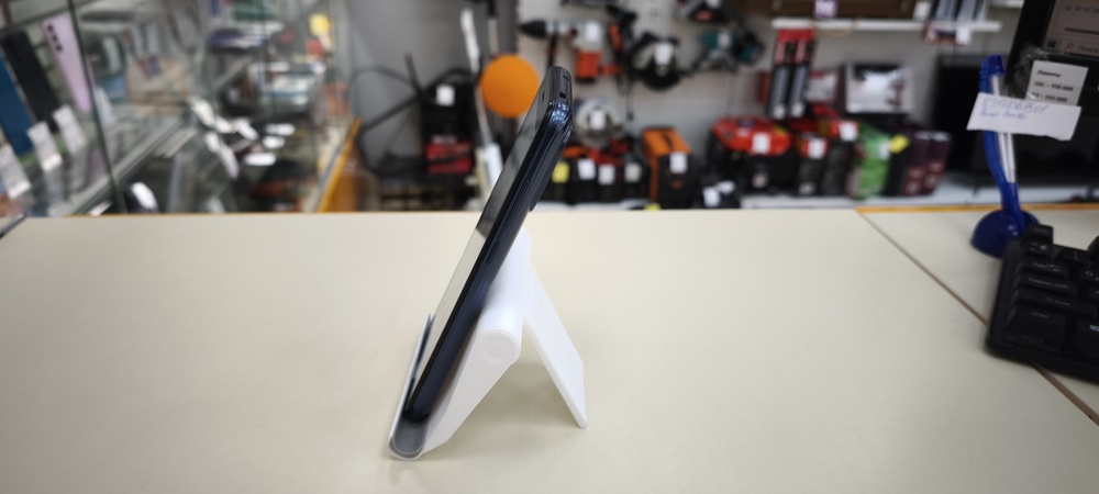 Смартфон Itel A27