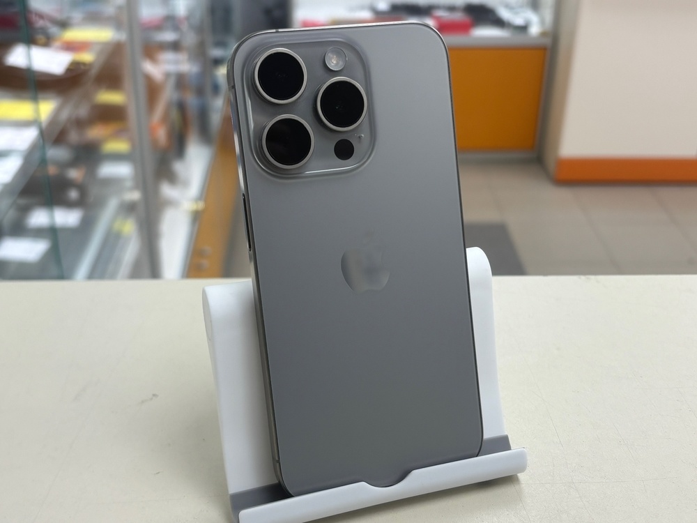 Смартфон Apple Iphone 15 Pro 128Gb