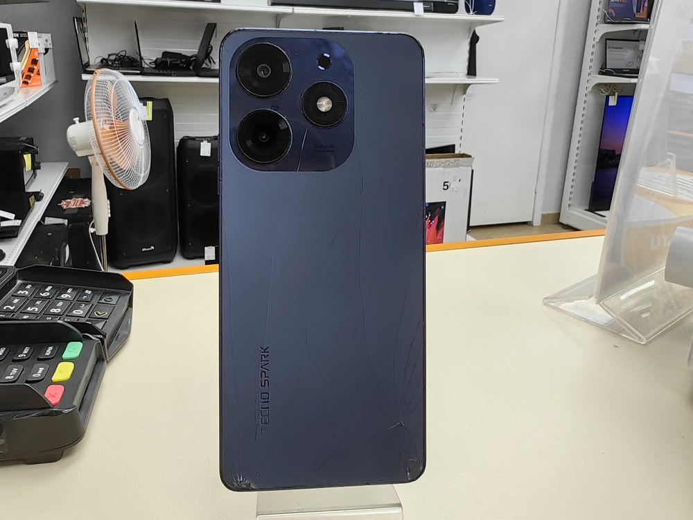 Смартфон Tecno Spark 10 Pro 8/128