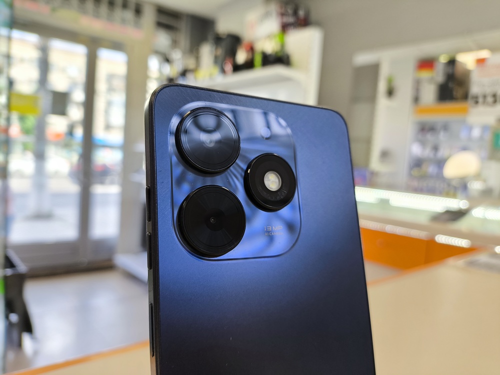 Смартфон Tecno Spark Go 2024 3/64