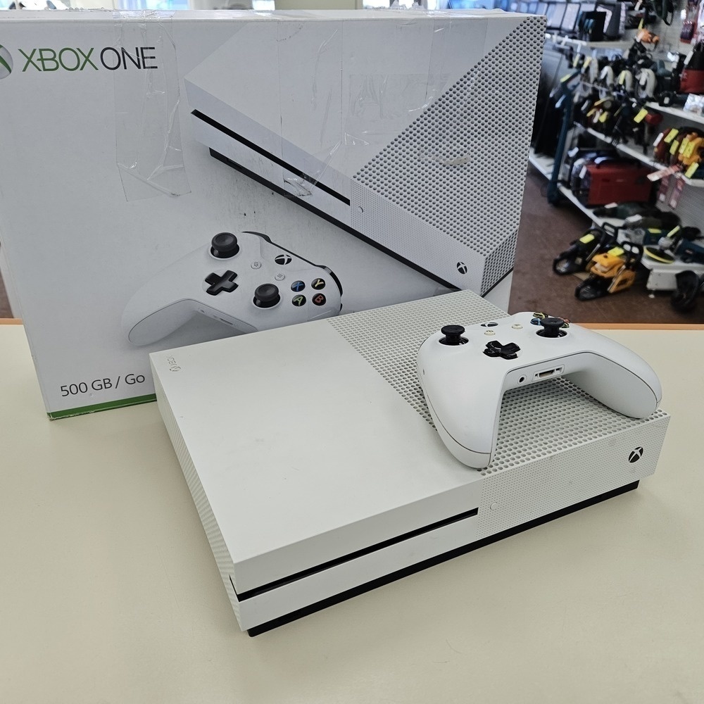 Игровая приставка Xbox One S 500Gb
