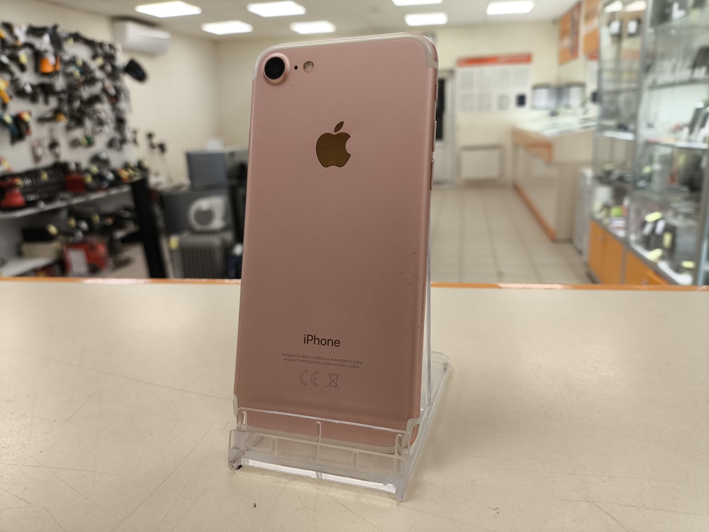 Смартфон Apple iPhone 7 32Gb