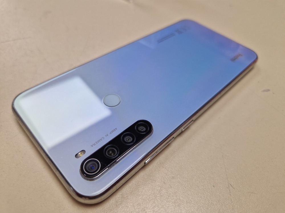 Смартфон Xiaomi Redmi Note 8T 4/64