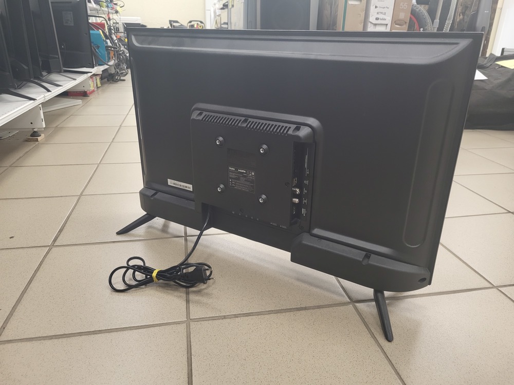 LED Телевизор Haier 32 Smart TV S1