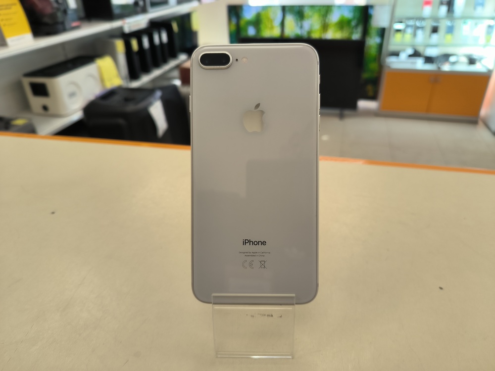 Смартфон Apple iPhone 8 Plus 64Gb