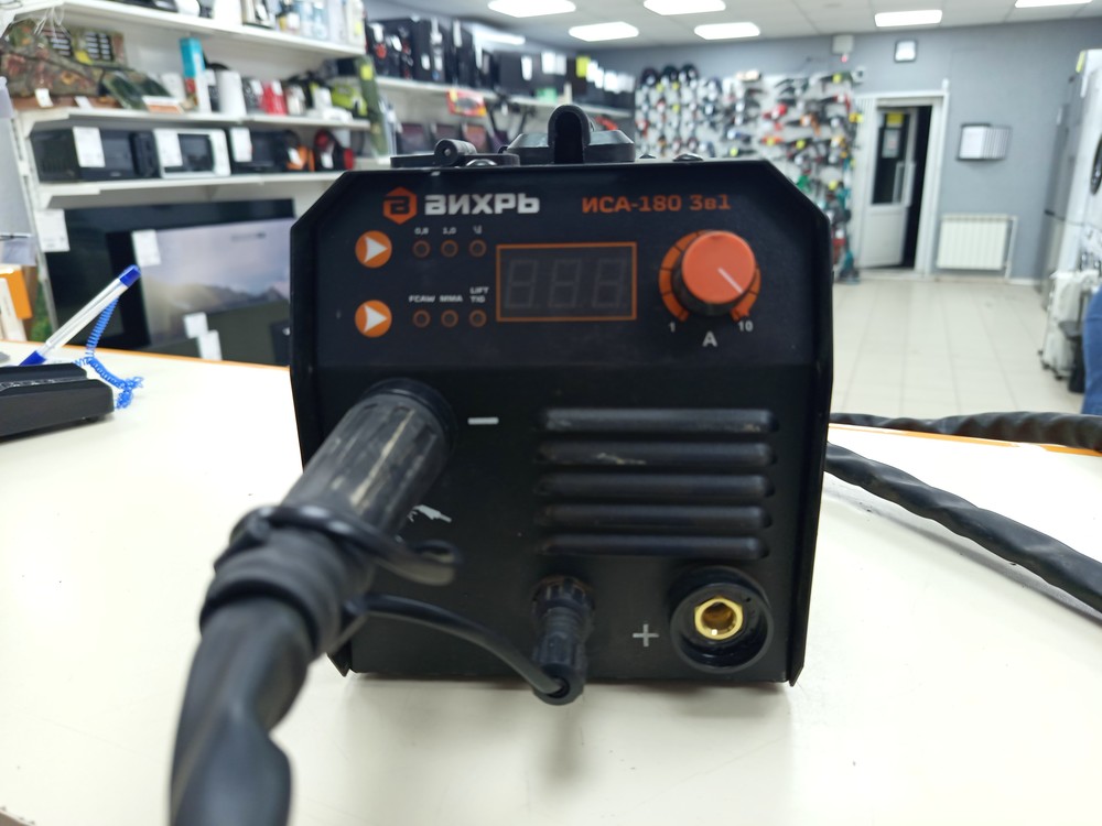 Сварочный аппарат Вихрь ИСА-180-В