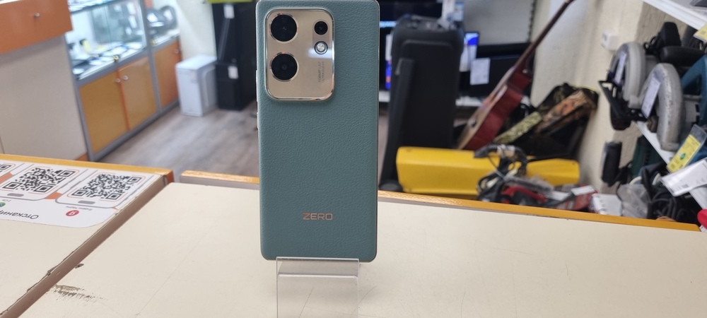 Смартфон Infinix ZERO 30 4G 8/256