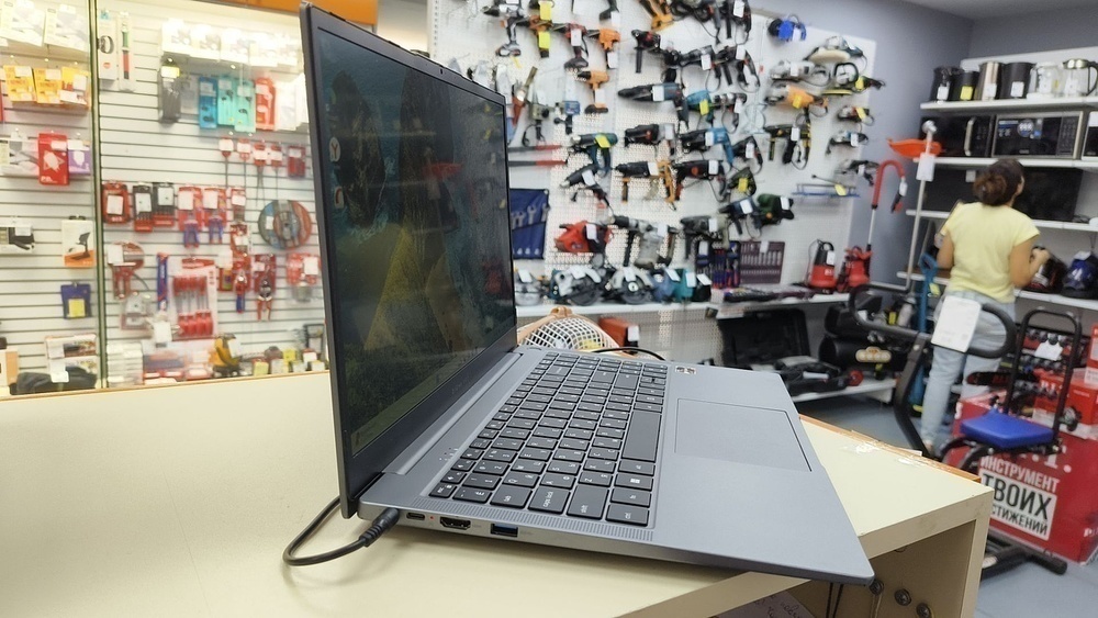 Ноутбук DIGMA; Ryzen 3 3200U, Radeon Vega 3, 8 Гб, 250 Гб, Нет