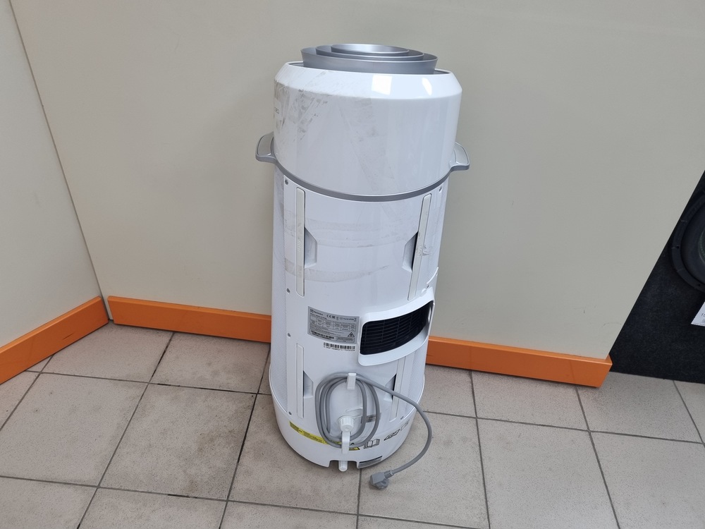 Мобильный кондиционер Electrolux EACM-10FP/N6