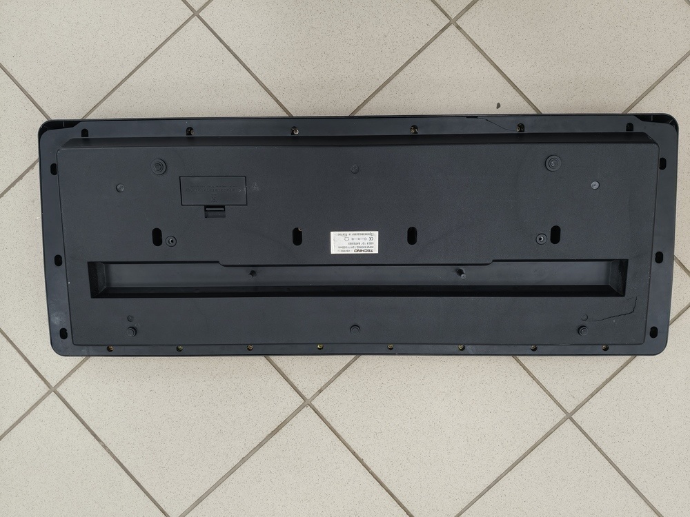 Синтезатор Techno KB-930