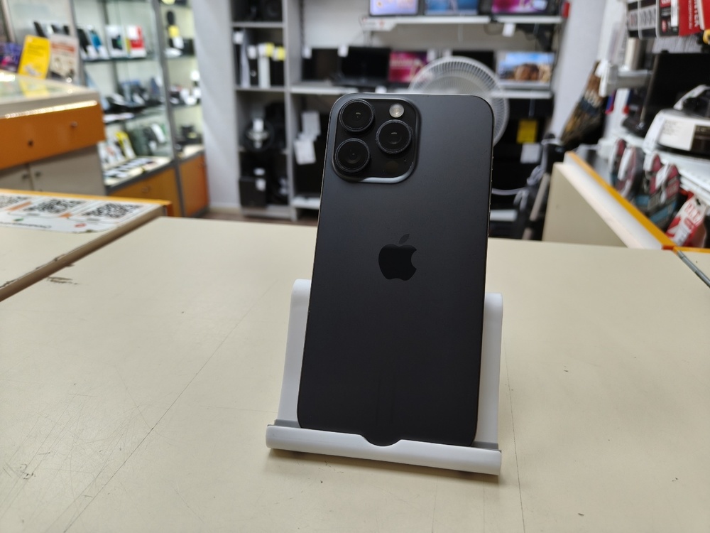 Смартфон Apple iPhone 15 Pro Max 256Gb