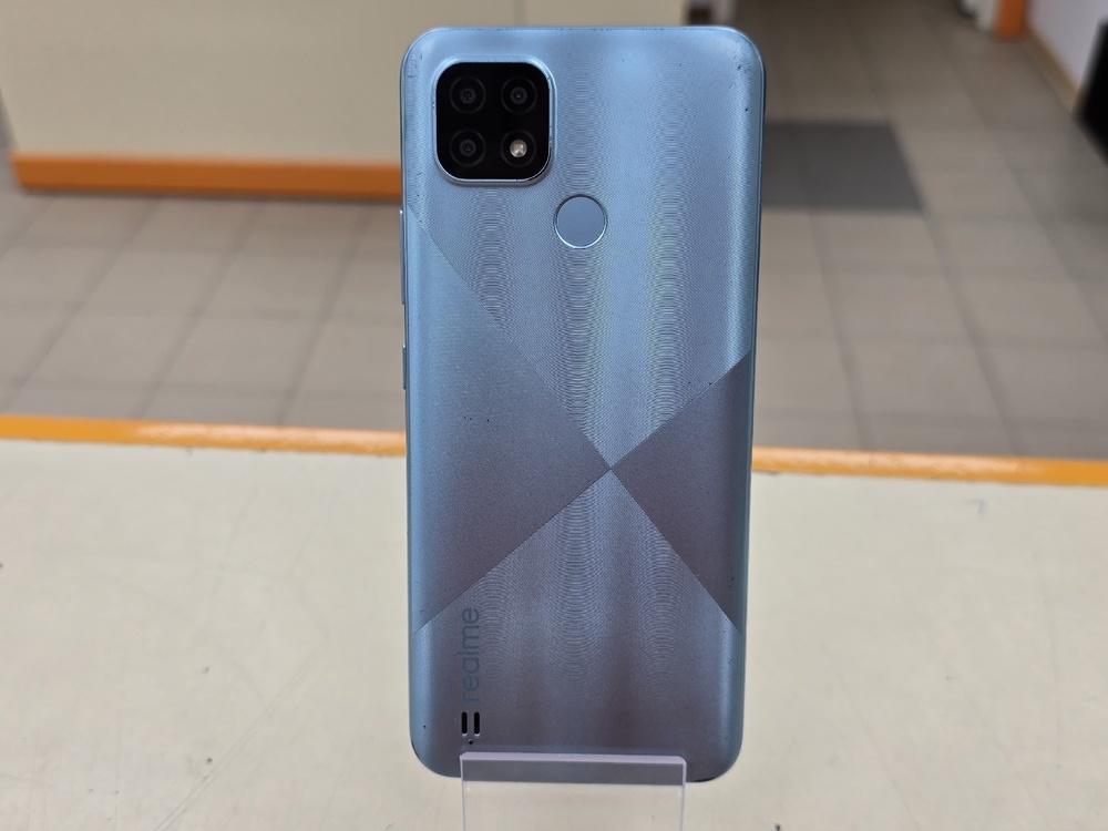 Смартфон Realme C21 4/64