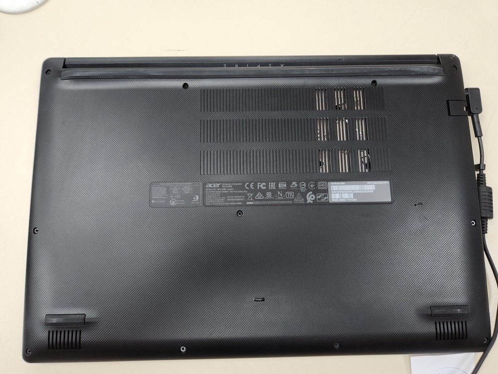 Ноутбук Acer; Celeron N4020, HD Graphics, 4 Гб, Нет, 1 Tb