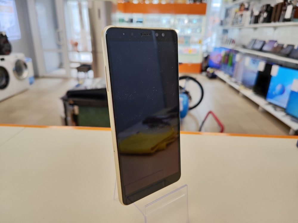 Смартфон Samsung Galaxy A8 Plus 2018 4/32