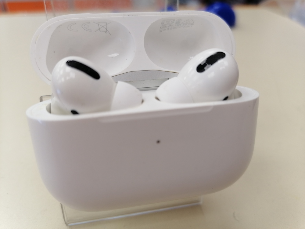 Наушники беспроводные Apple AirPods Pro