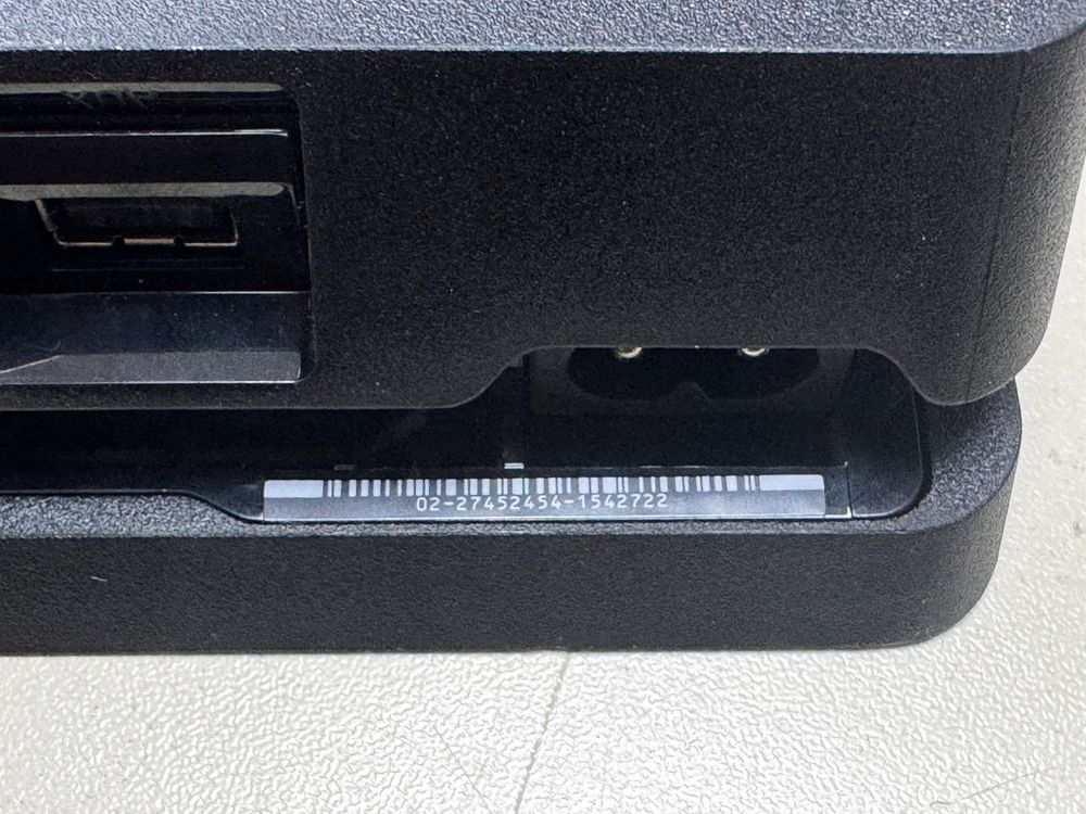 Игровая приставка PlayStation 4 Slim 500GB