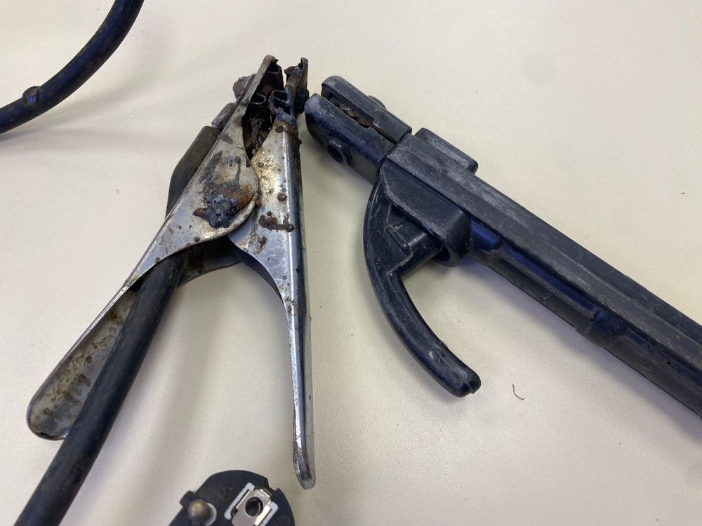 Сварочный аппарат Elitech ИС 220