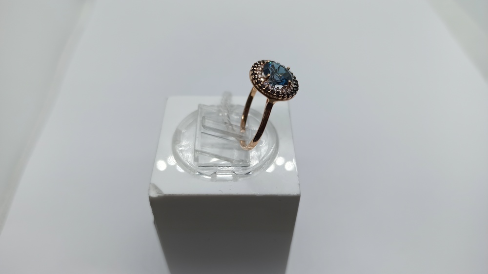 КОЛЬЦО С КАМНЯМИ (Au 585)