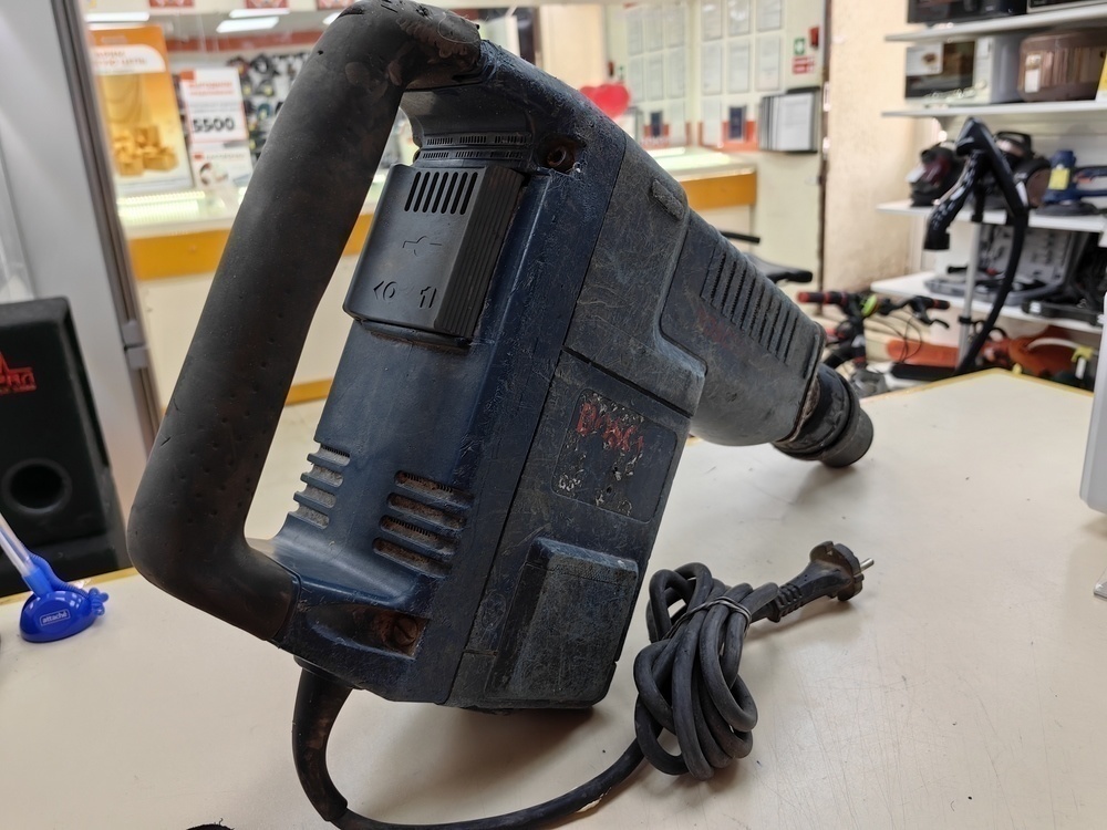 Отбойный молоток Bosch GSH 11E