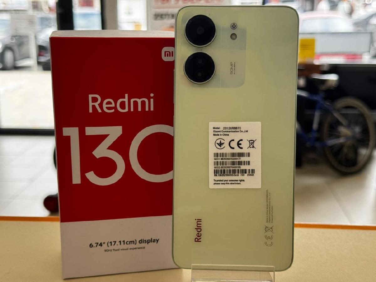 Смартфон Xiaomi Redmi 13C 8/256