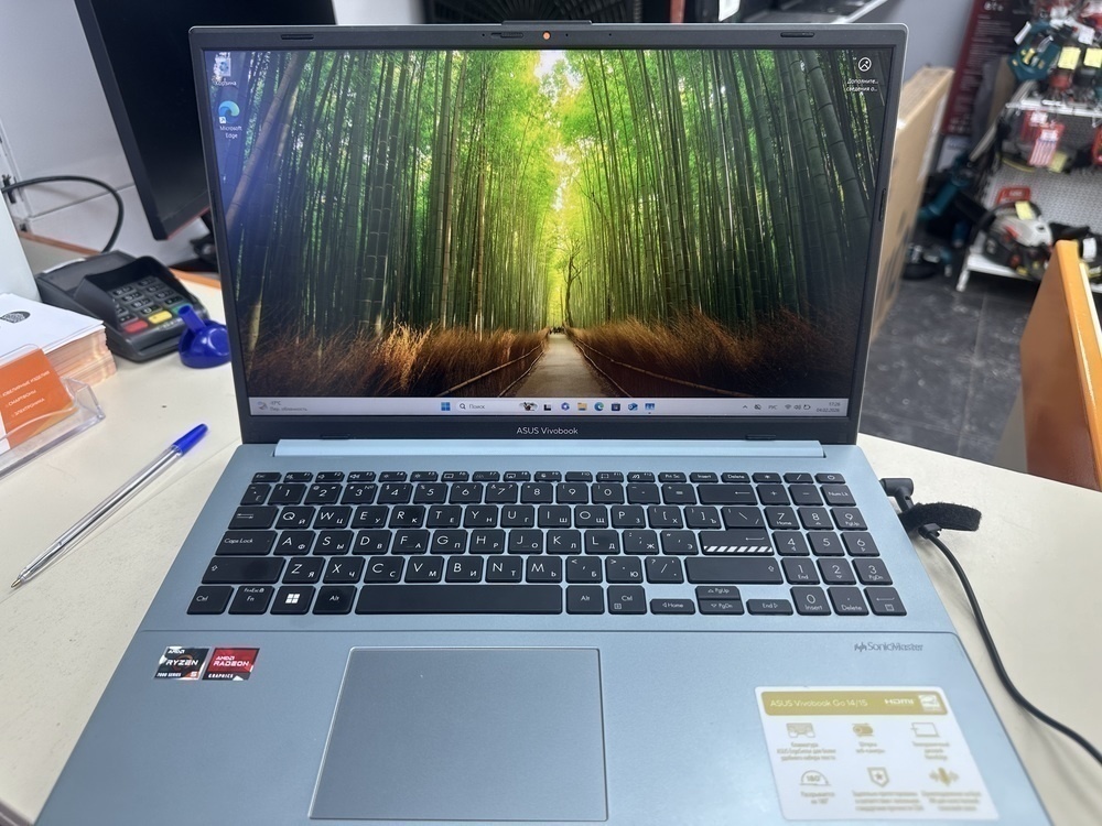 Ноутбук ASUS; Ryzen 5 7520U, AMD Radeon (TM) Graphics, 8 Гб, 500 Гб, Нет