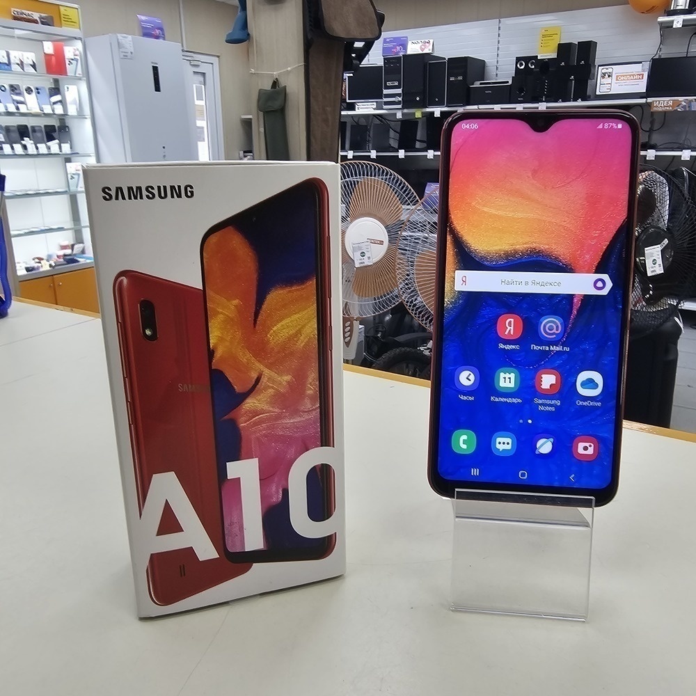 Смартфон Samsung Galaxy A10 2/32