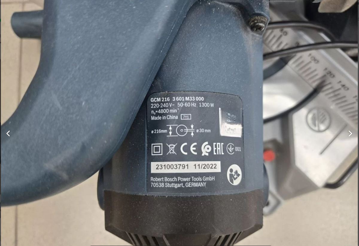 Торцовочная пила Bosch GCM 216