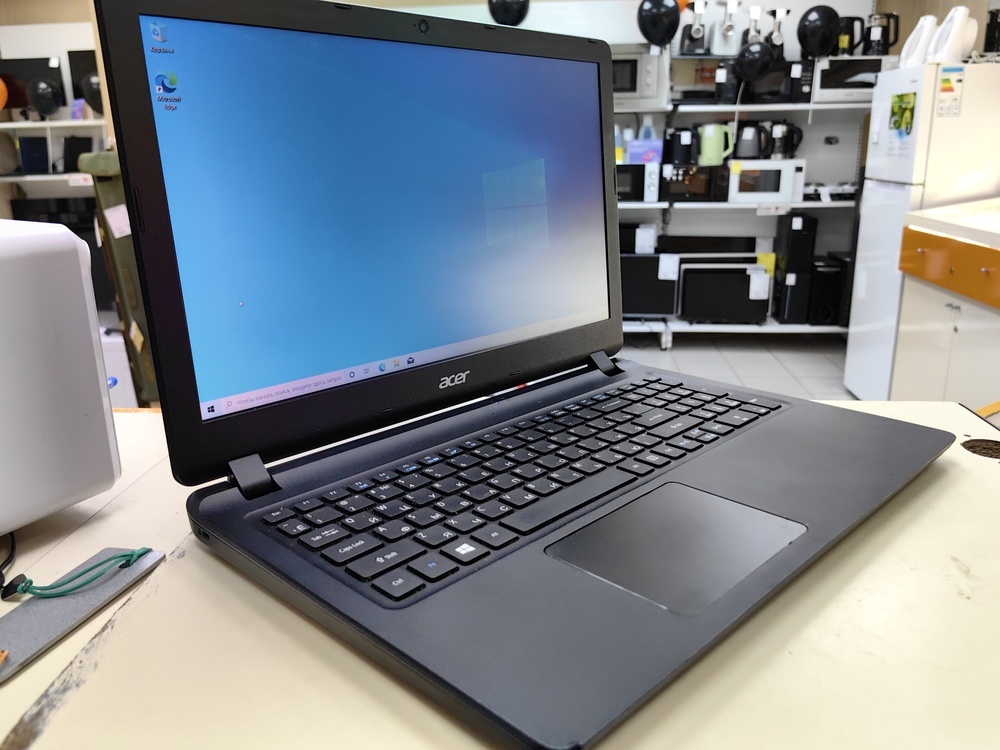 Ноутбук Acer EX2540; Core i5-7200U, Intel HD Graphics 620, 8 Гб, 500 Гб