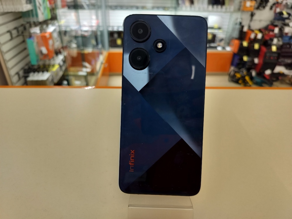 Смартфон Infinix HOT 30i 8/128