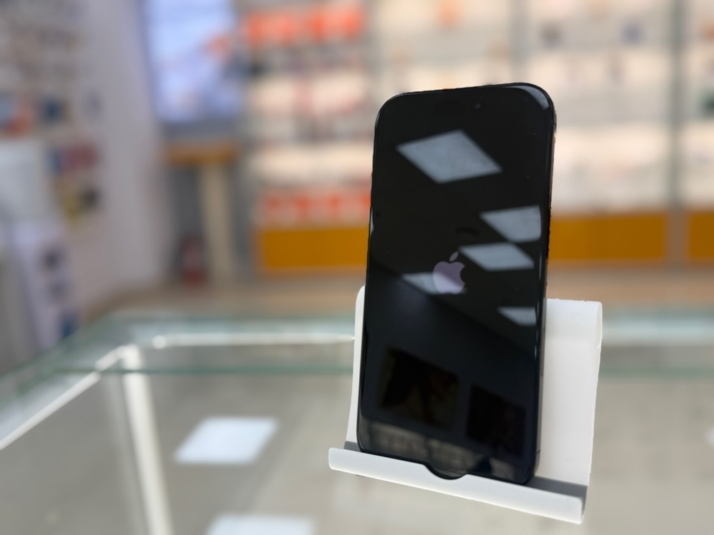 Смартфон Apple Iphone 16 Pro 128Gb