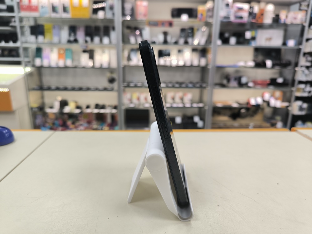 Смартфон Huawei Nova Y61 4/128