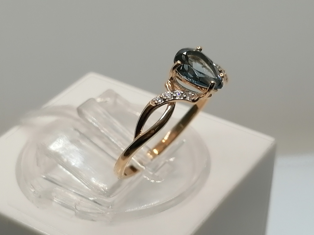 КОЛКМИ585 КОЛЬЦО С КАМНЯМИ (Au 585)