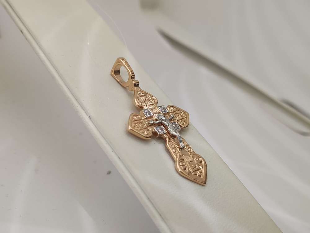 ПОДВЕСКА КРЕСТ с камнями (Au 585)