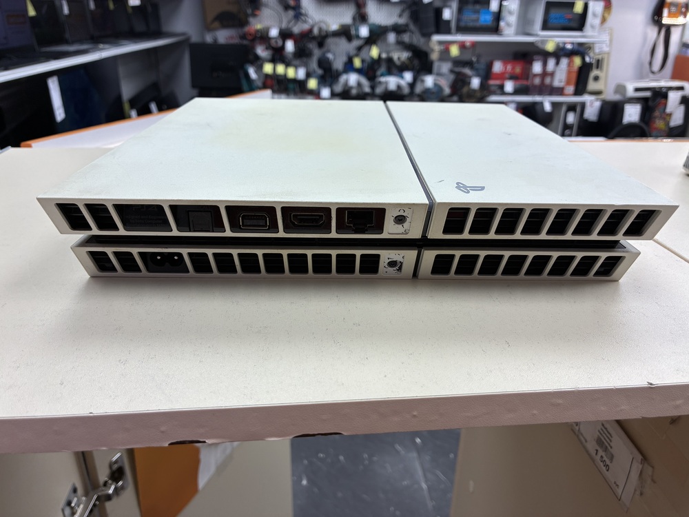 Игровая приставка PlayStation 4 FAT 500GB