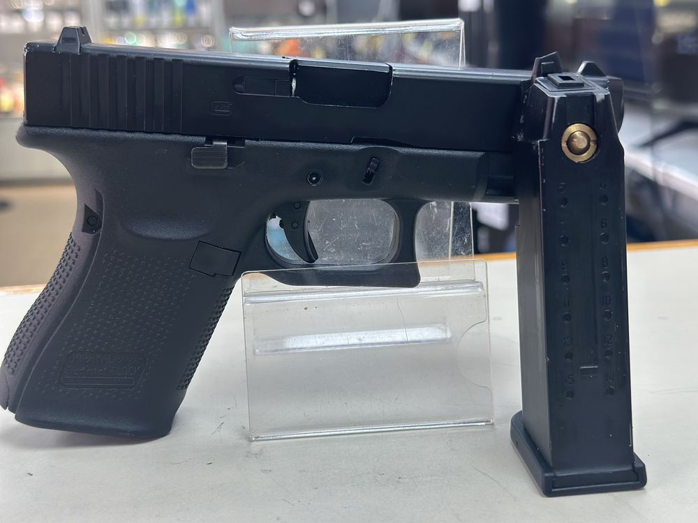 Пистолет пневматический Glock 19GEN5