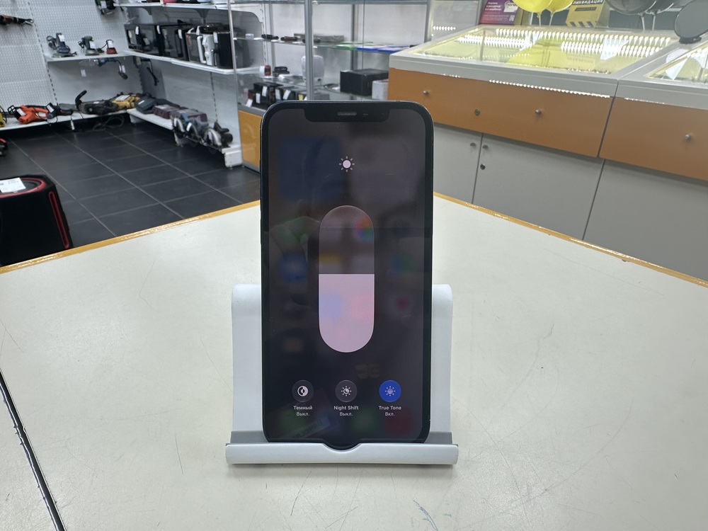 Смартфон Apple iPhone 12 128Gb