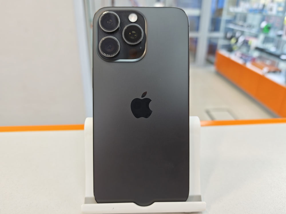 Смартфон Apple iPhone 15 Pro Max 256Gb
