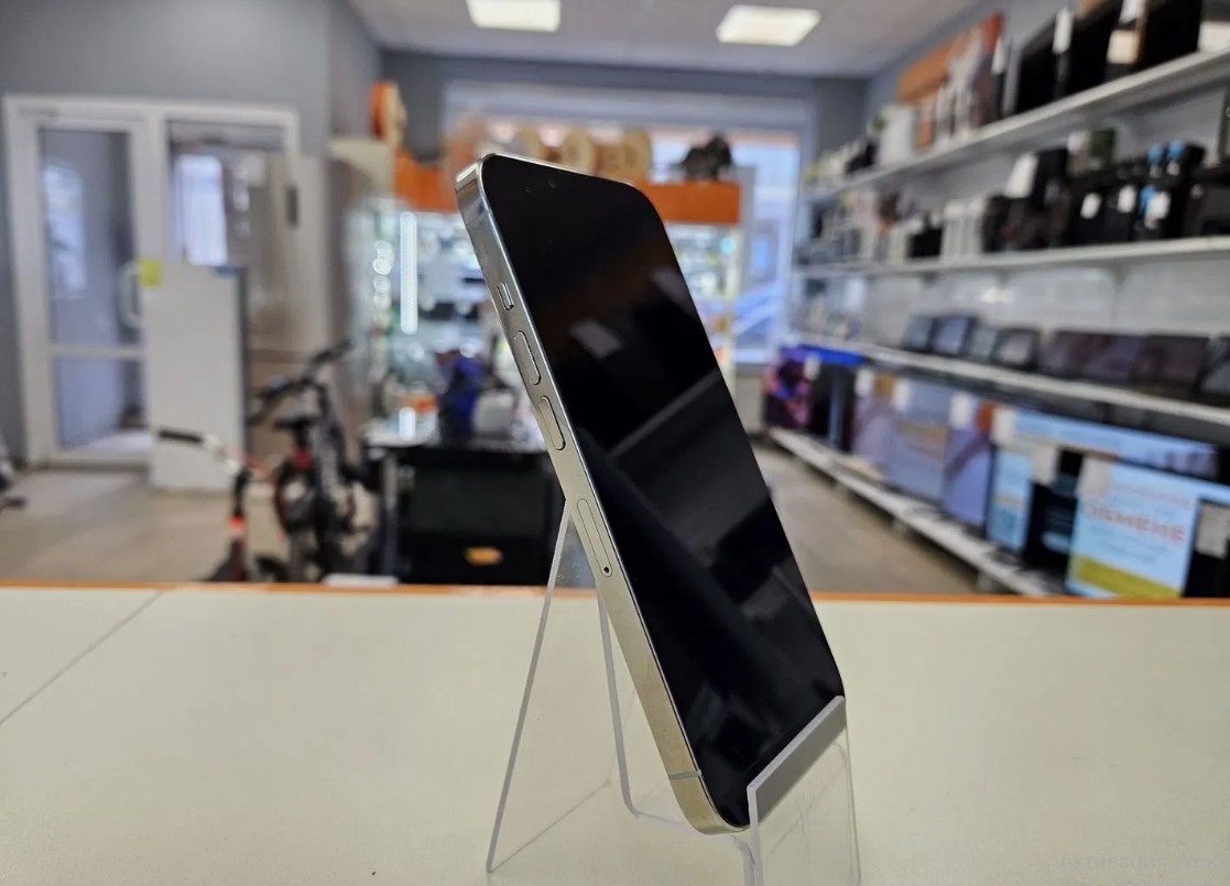 Смартфон Apple iPhone 13 Pro 128Gb
