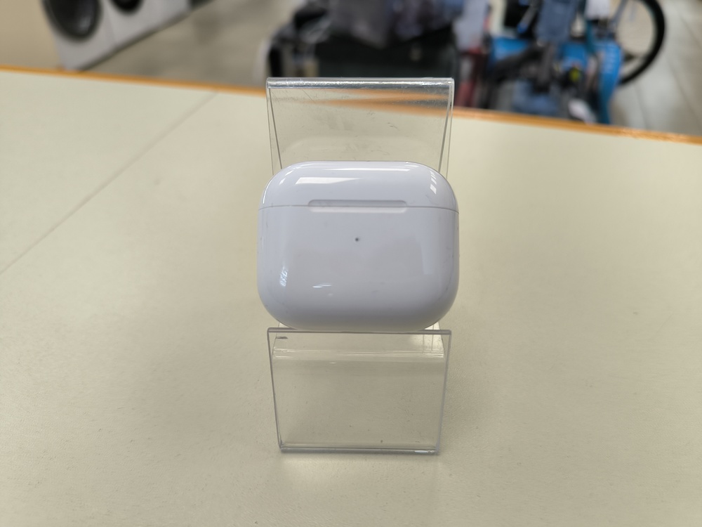 Наушники беспроводные Apple Airpods 3
