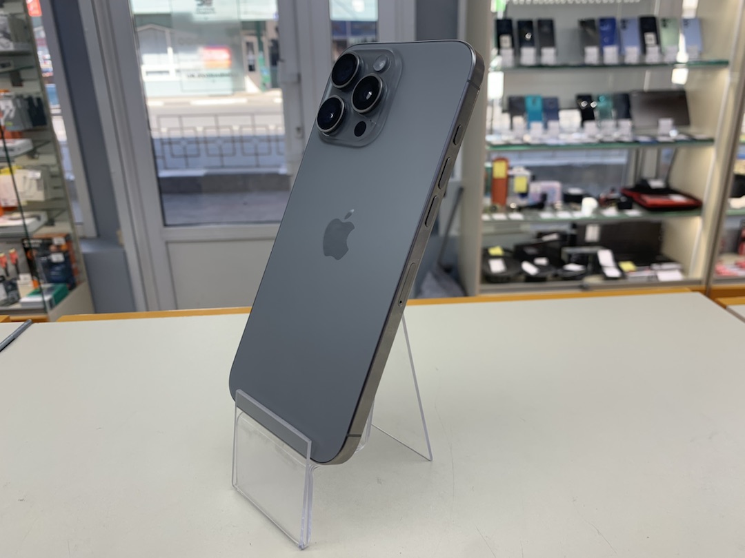 Смартфон Apple Iphone 16 Pro Max 256Gb