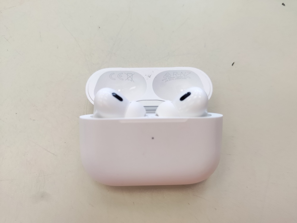 Наушники беспроводные Apple AirPods Pro 2 Gen