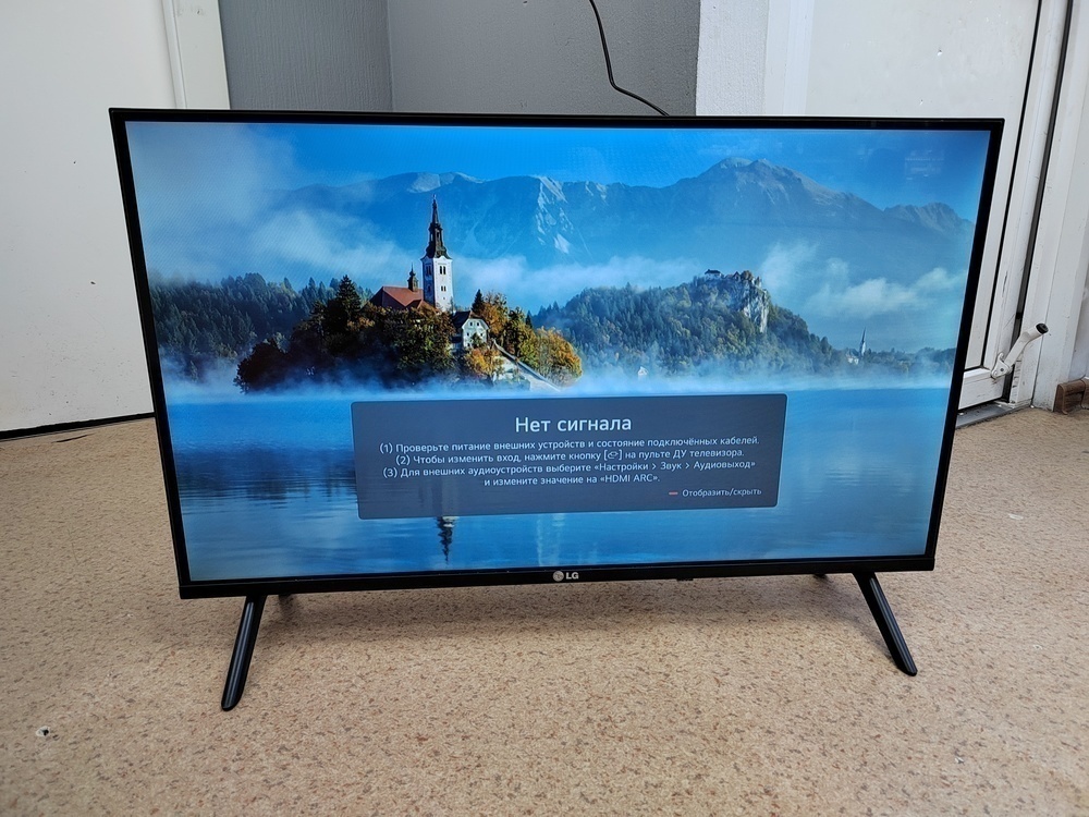 LED Телевизор LG 32LM55