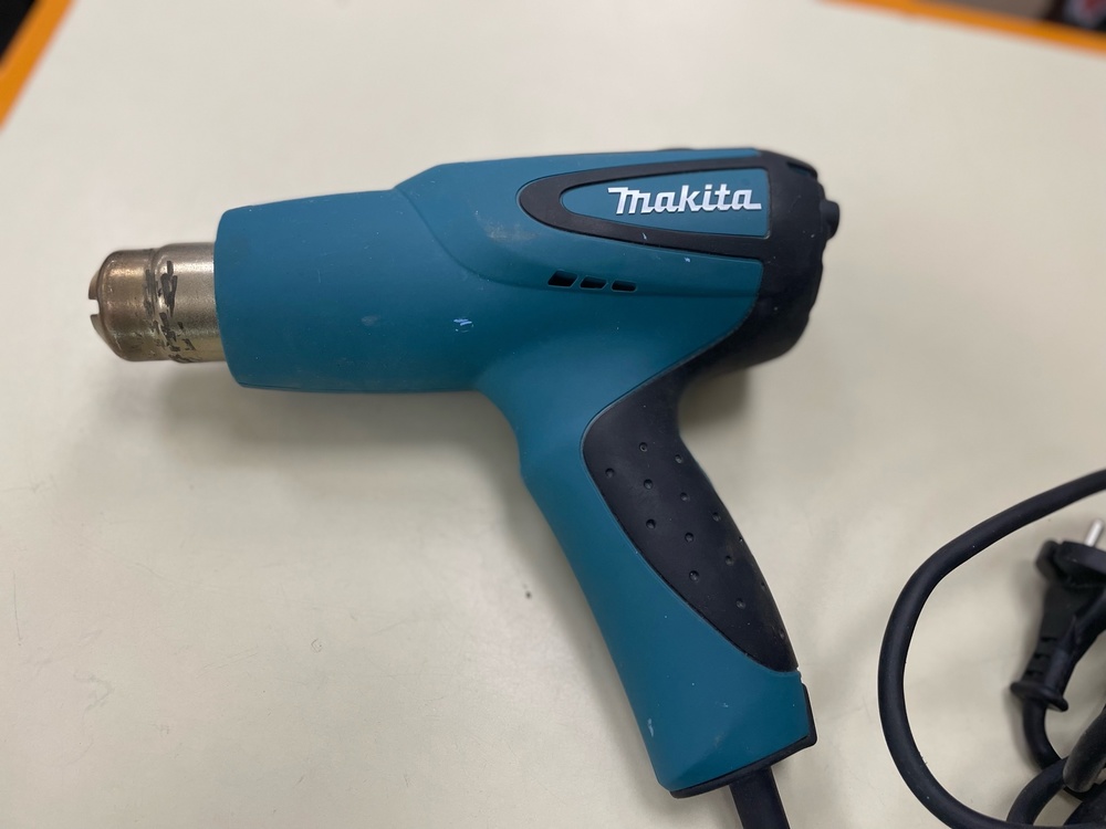 Строительный фен Makita HG 5002;