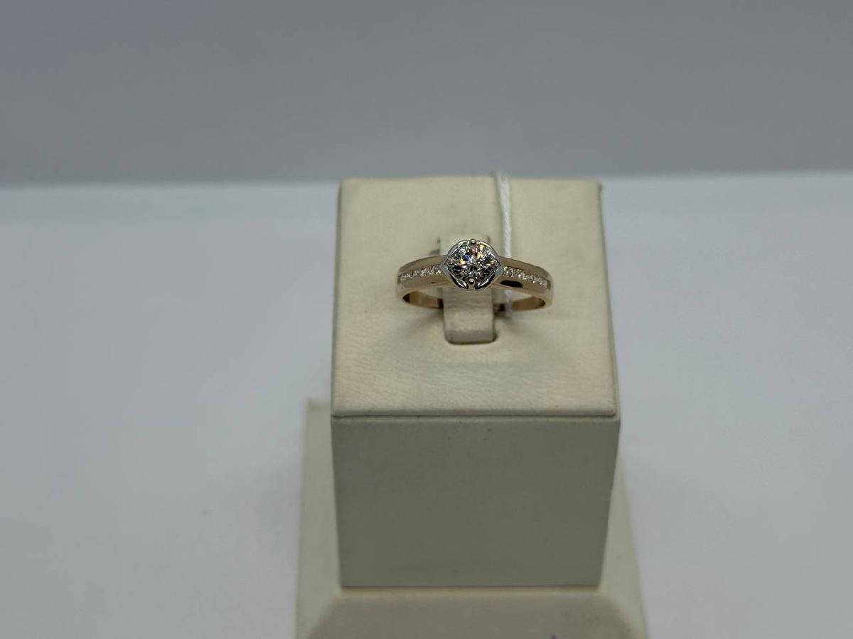 КОЛКМИ585 КОЛЬЦО С КАМНЯМИ (Au 585)